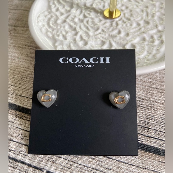 NWT! Beautiful Coach heart earrings with logo. Authentic Coach brand. - Picture 8 of 11